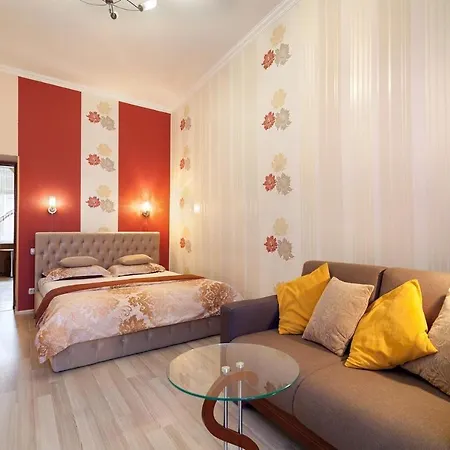 Queens Apartments4 *