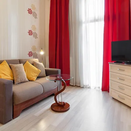 Apartamento Queens Apartments4 Lviv