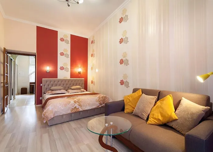 Queens Apartments4 *